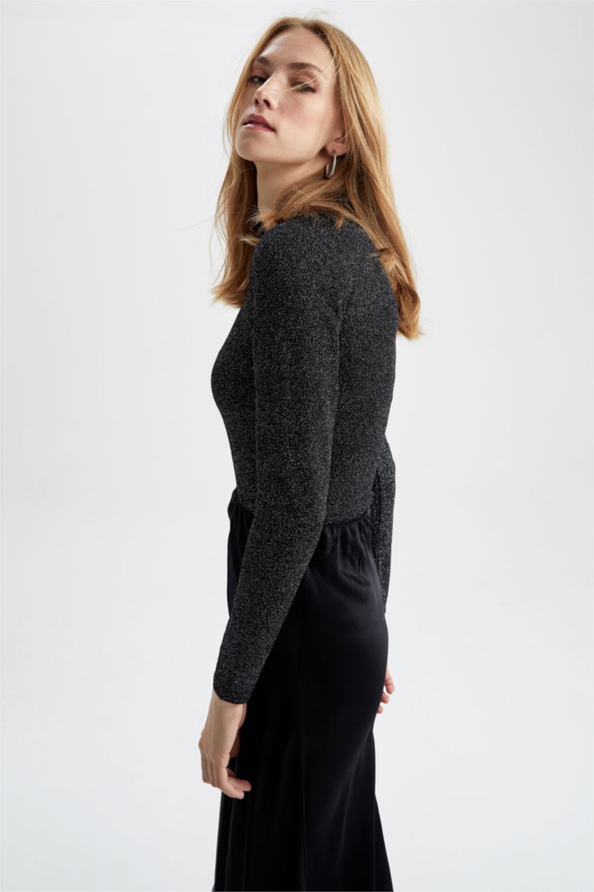 FEMME Noir T-Shirt À Manches Longues En Tricot Coupe Slim Col Carré