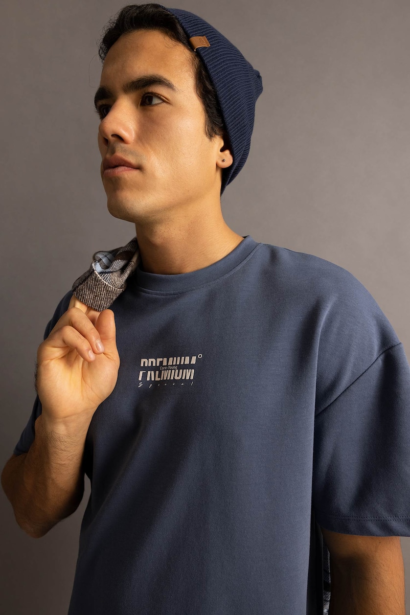 رجال نيلي Comfort Fit Short Sleeve T-Shirt