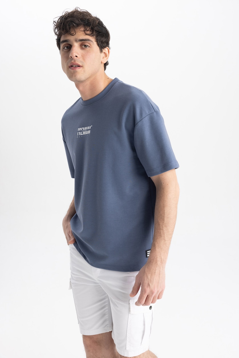 رجال نيلي Comfort Fit Short Sleeve T-Shirt