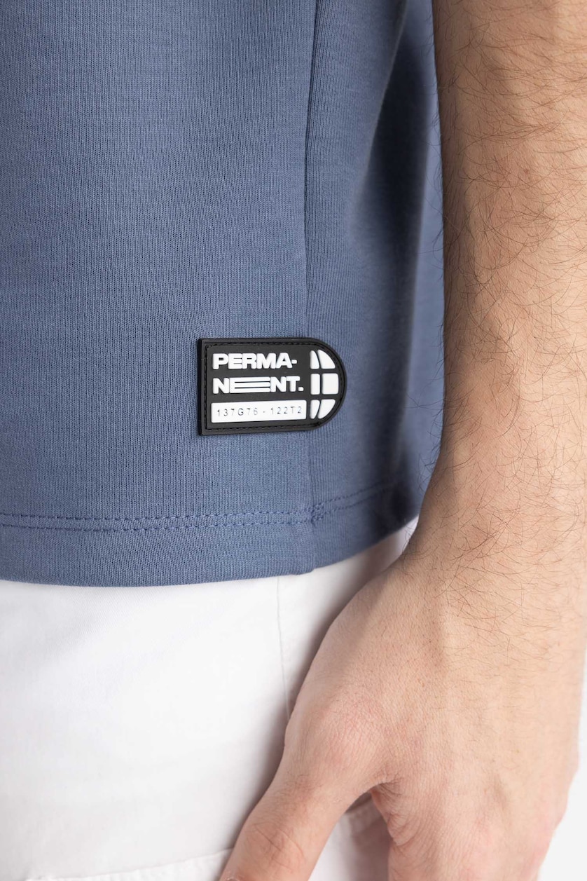رجال نيلي Comfort Fit Short Sleeve T-Shirt