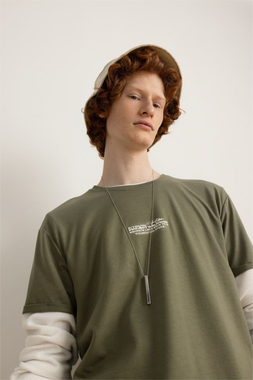 MAN Light Khaki Long Muscle Fit Crew Neck Printed T-Shirt