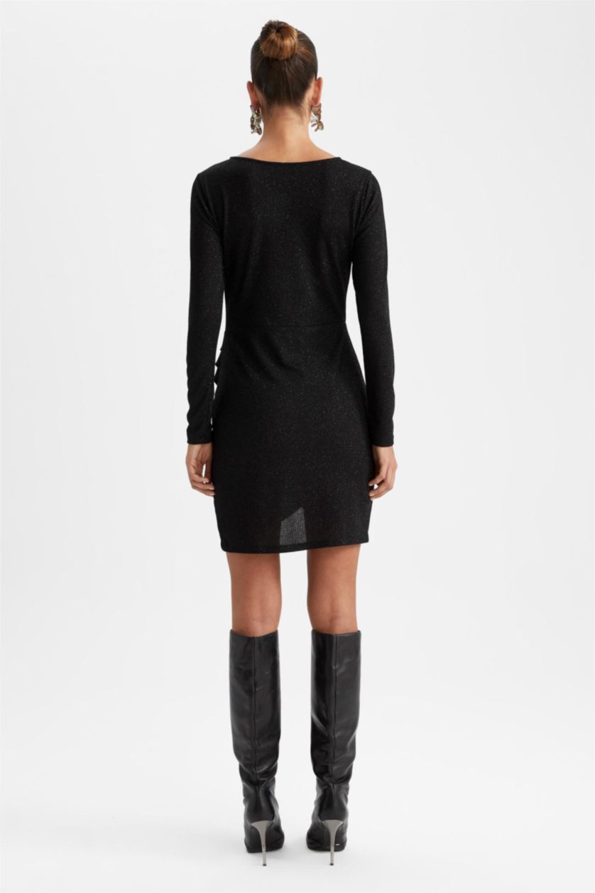 Woman Black Sequined Fabric Mini Dress