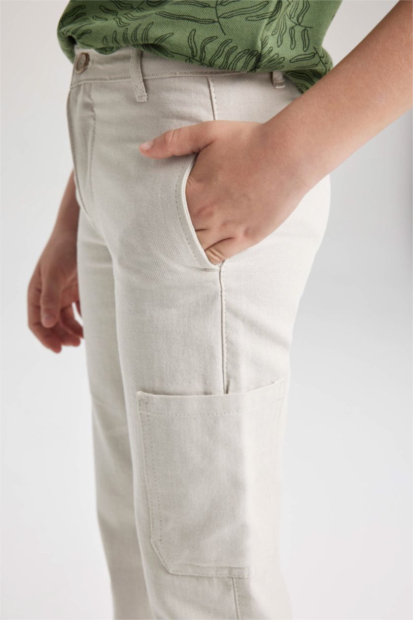 أولاد بيج فاتح بنطلون كتاني بقصة عادية بجيب كارجو