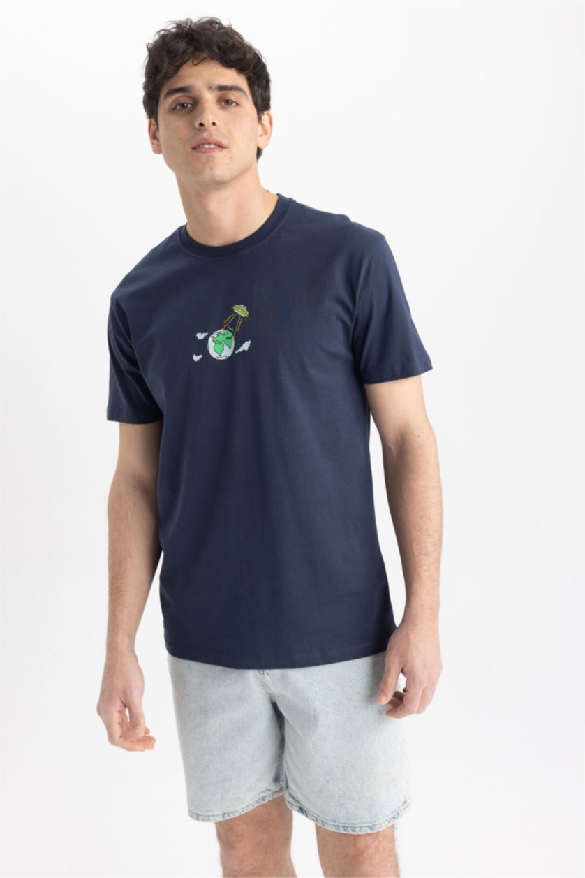 MAN NAVY Regular Fit Short Sleeve T-Shirt