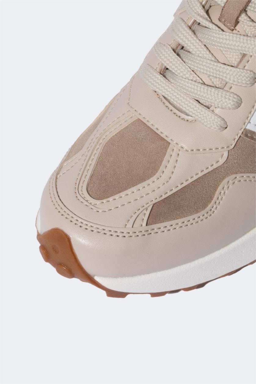 نساء بيج حذاء سنيكرز نسائي شمواه برباط وكعب مسنن من باتمان