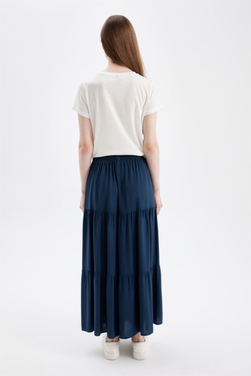 Woman NAVY Maxi Skirt