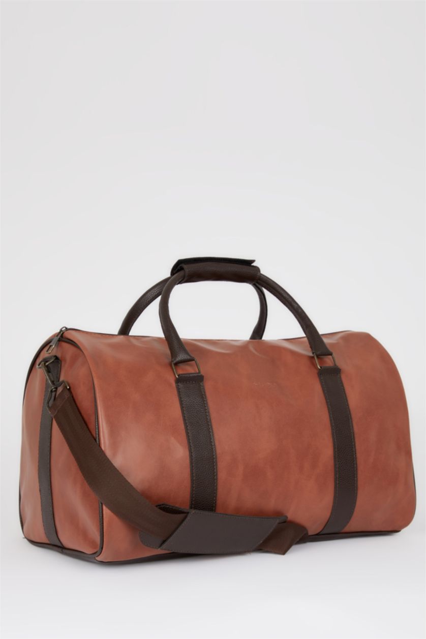 رجال بني شنطة سفر و رياضة جلد صناعي