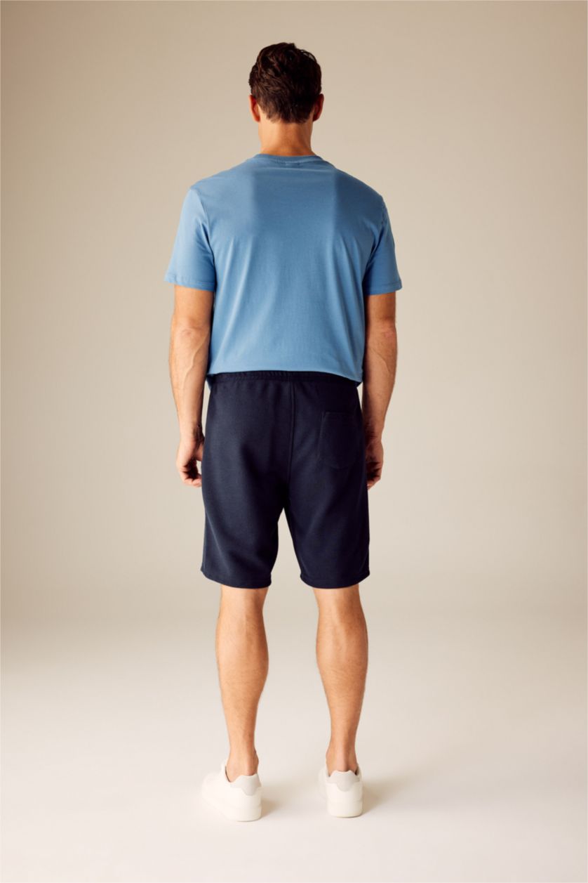 MAN NAVY Slim Fit Shorts
