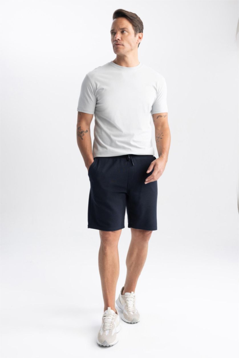 MAN NAVY Slim Fit Shorts