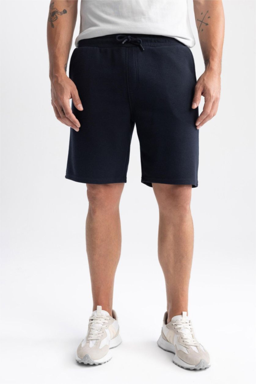 MAN NAVY Slim Fit Shorts