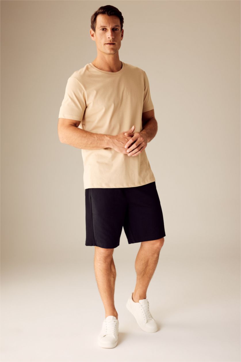 HOMME Noir Short Coupe Régulière