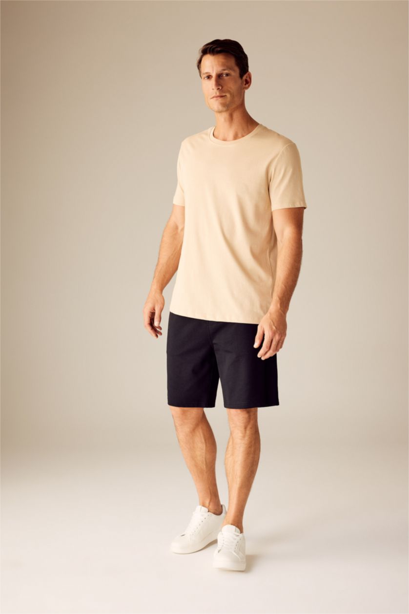 HOMME Noir Short Coupe Régulière