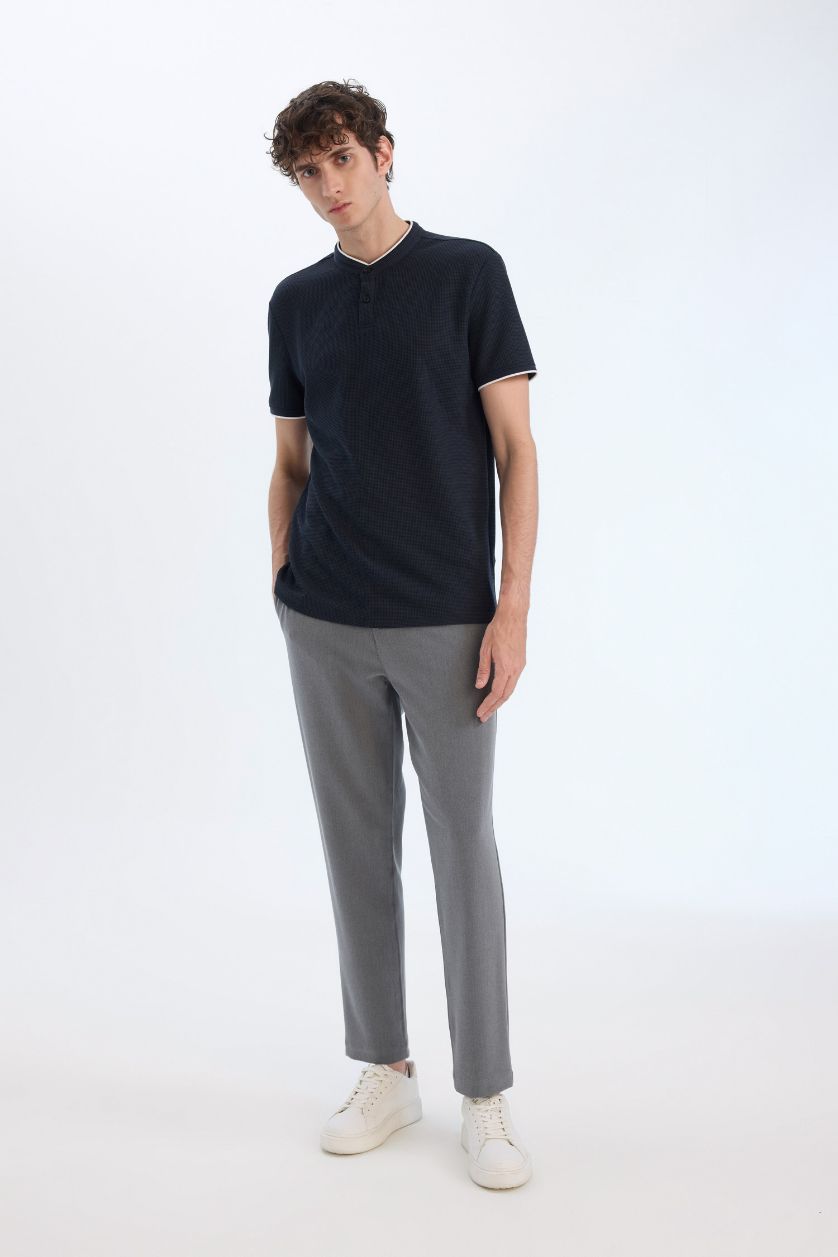 Erkek Lacivert Slim Fit Dar Kesim Dik Yaka Dokulu Kısa Kollu Waffle Polo Tişört