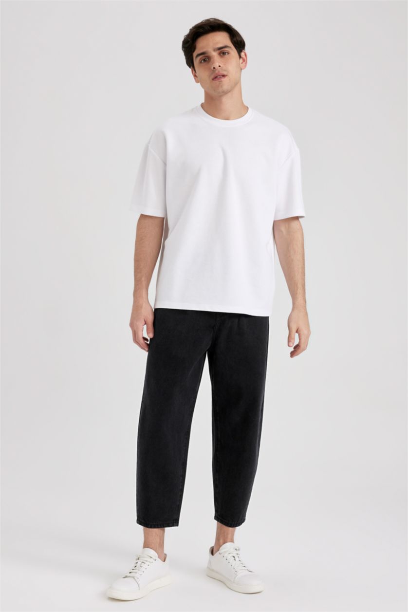 Man Black Balloon Fit Trousers