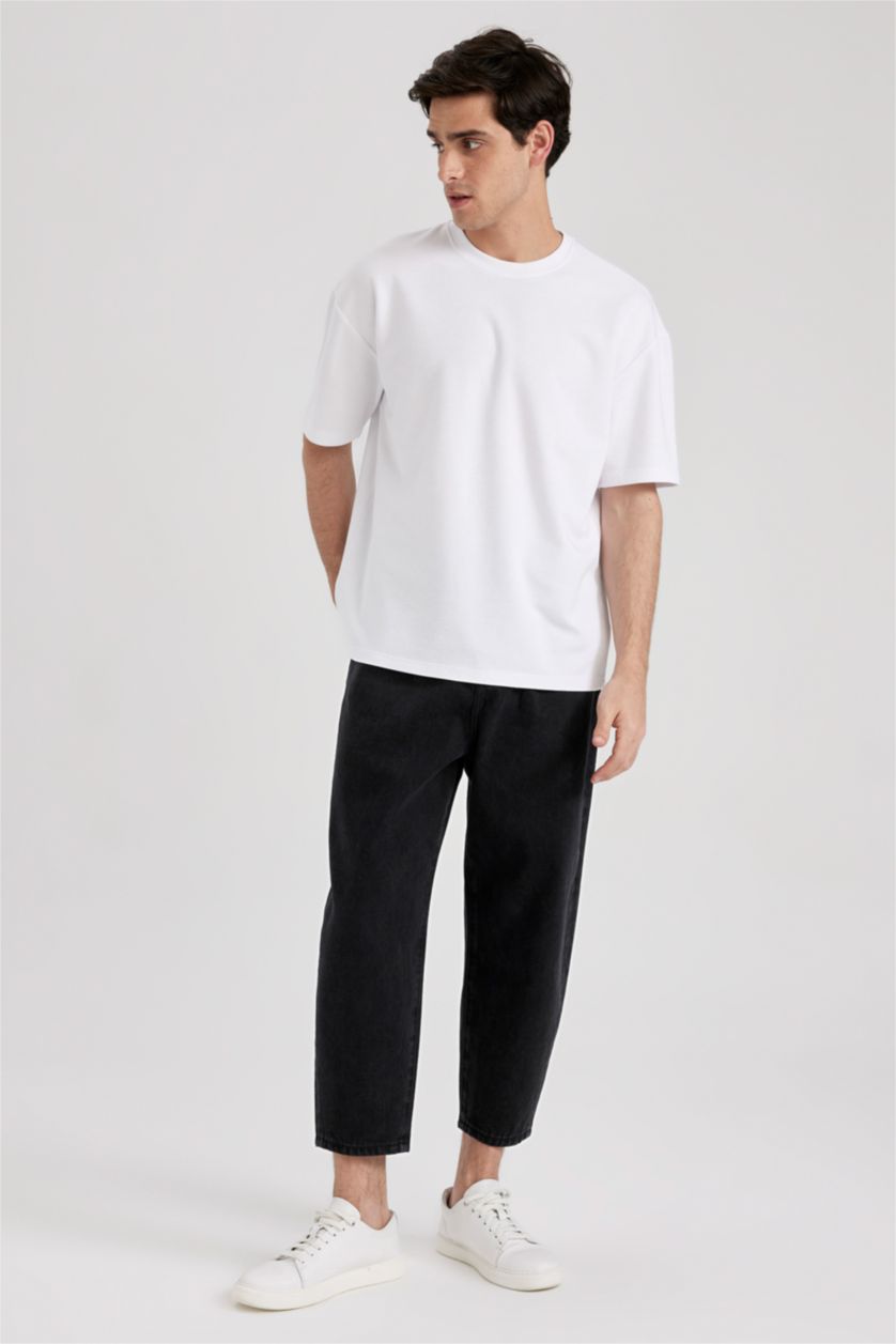 Man Black Balloon Fit Trousers