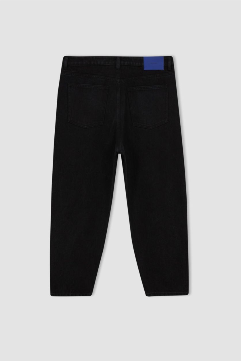 Man Black Balloon Fit Trousers