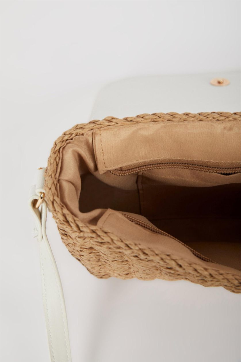 Women White Wicker Crossbody Bag