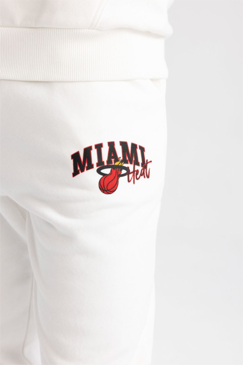 MAN Ecru Standard Fit  Jogger