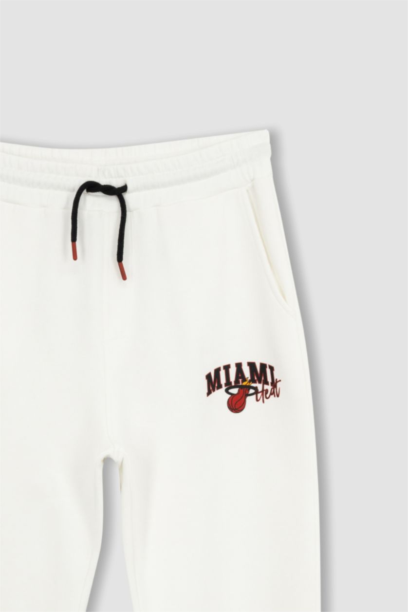 MAN Ecru Standard Fit  Jogger