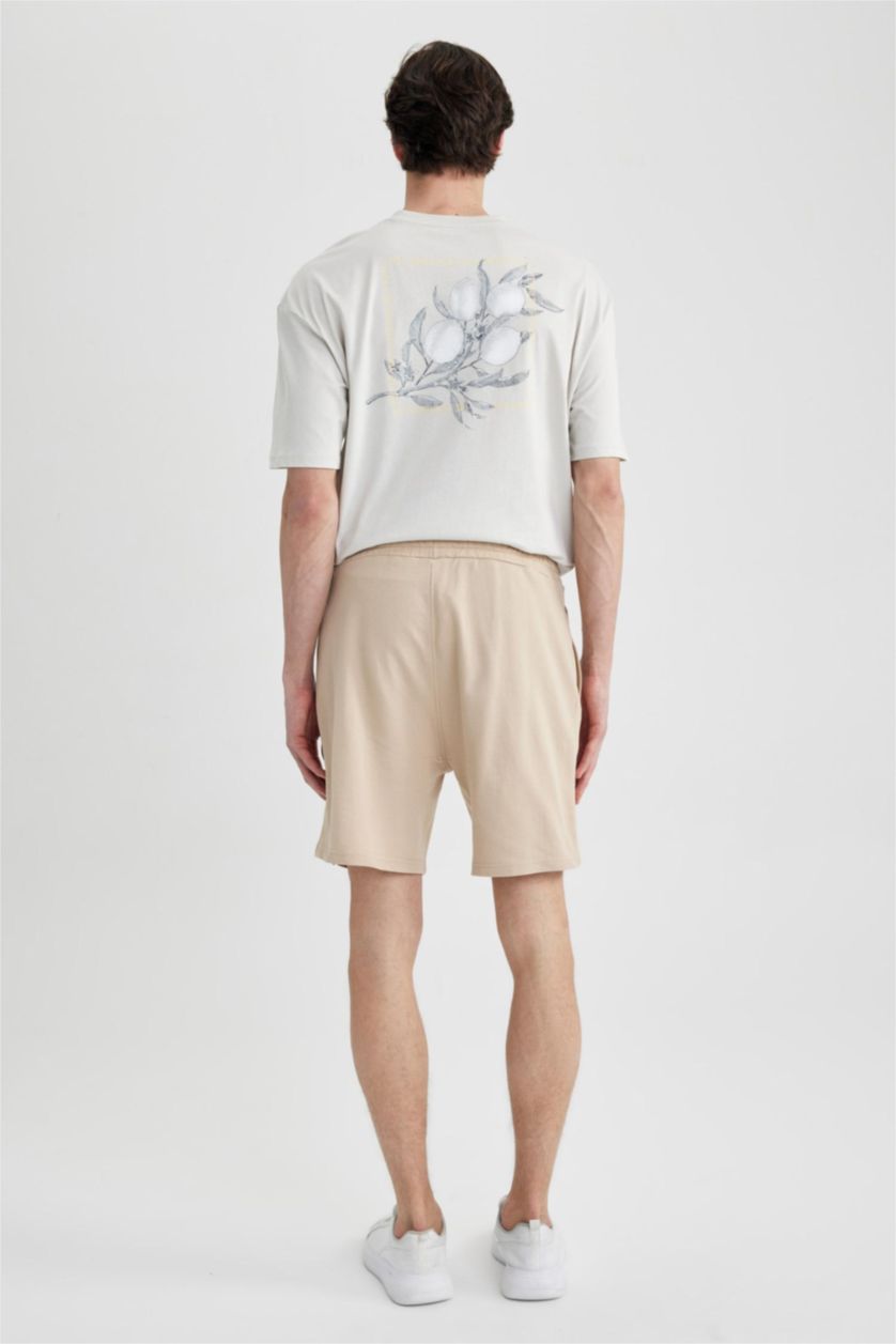 HOMME Beige Short en coton à coupe régulière