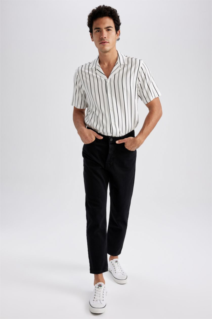 رجالي بيج فاتح قميص فيسكوز مخطط قصة عادية