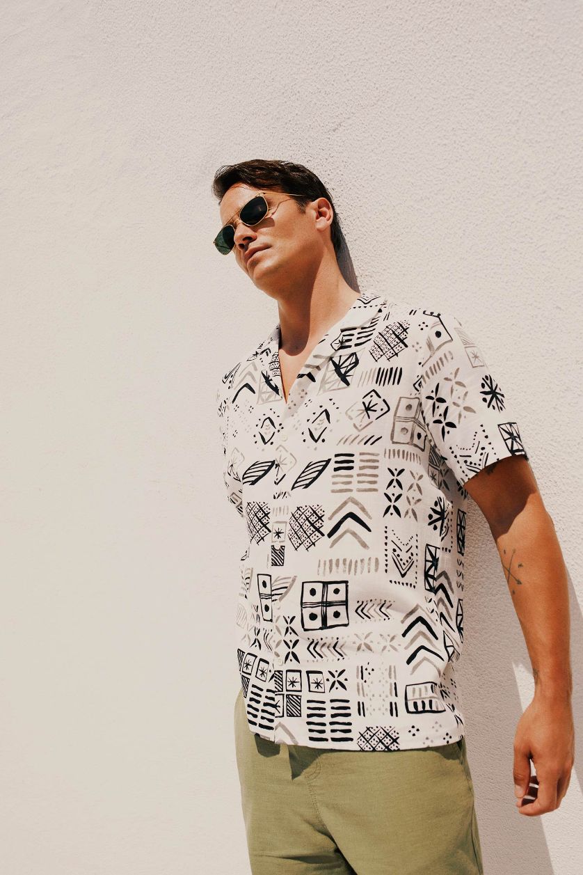MAN Ecru Regular Fit Cotton Short Sleeve Shirt