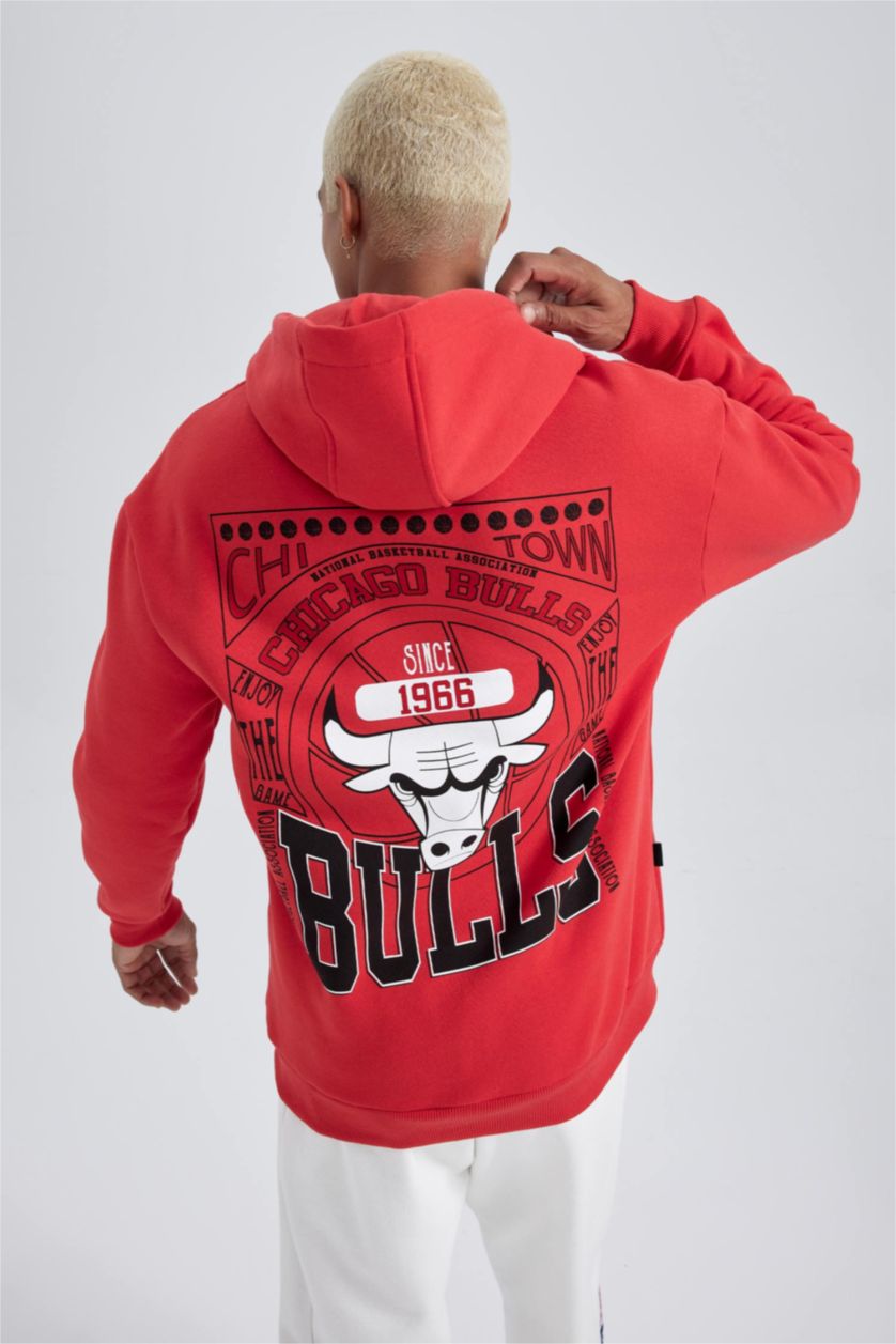 MAN Red Defacto Fit NBA Chicago Bulls Boxy Fit Hoodie Sweatshirt