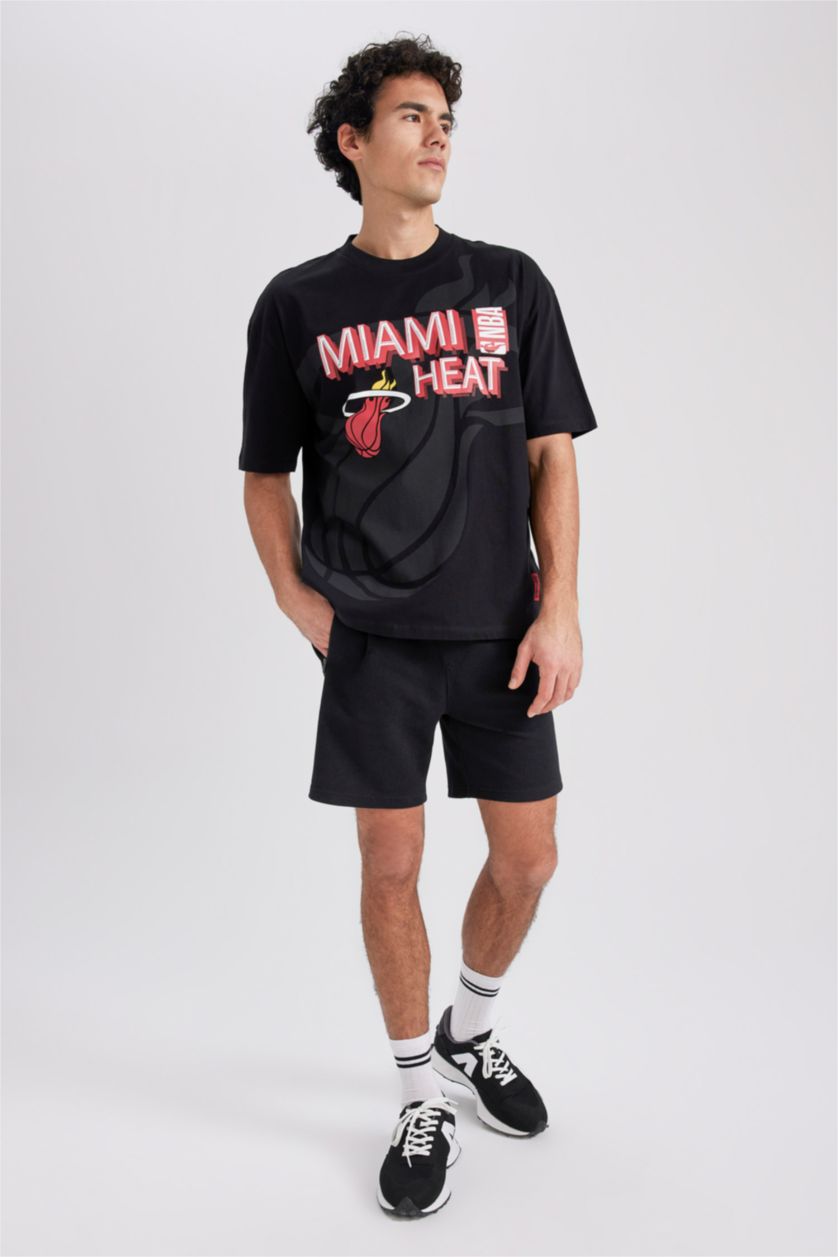 Erkek Siyah Oversıze Kısa Kollu Tişört