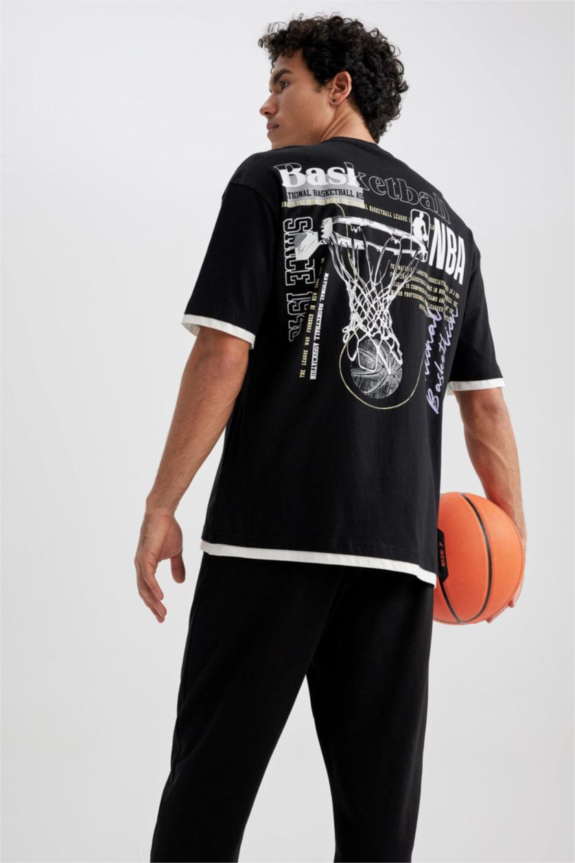 MAN Black Short Sleeve T-Shirt