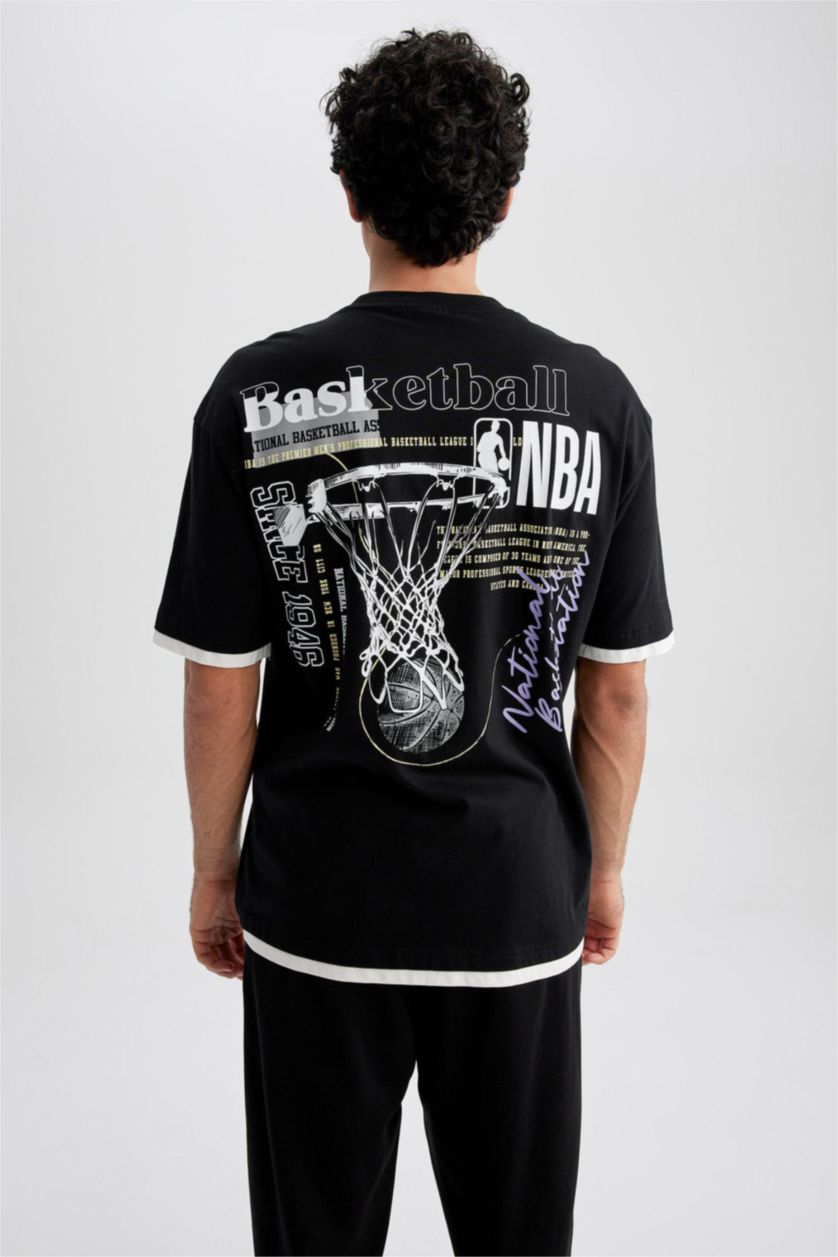MAN Black Short Sleeve T-Shirt
