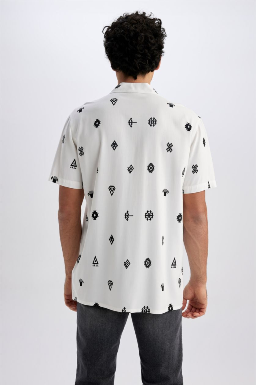MAN White Regular Fit Viscose Short Sleeve Shirt