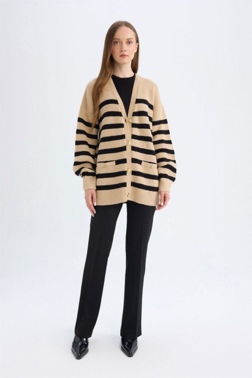 FEMME Beige Clair Cardigan rayé à coupe régulière et col V