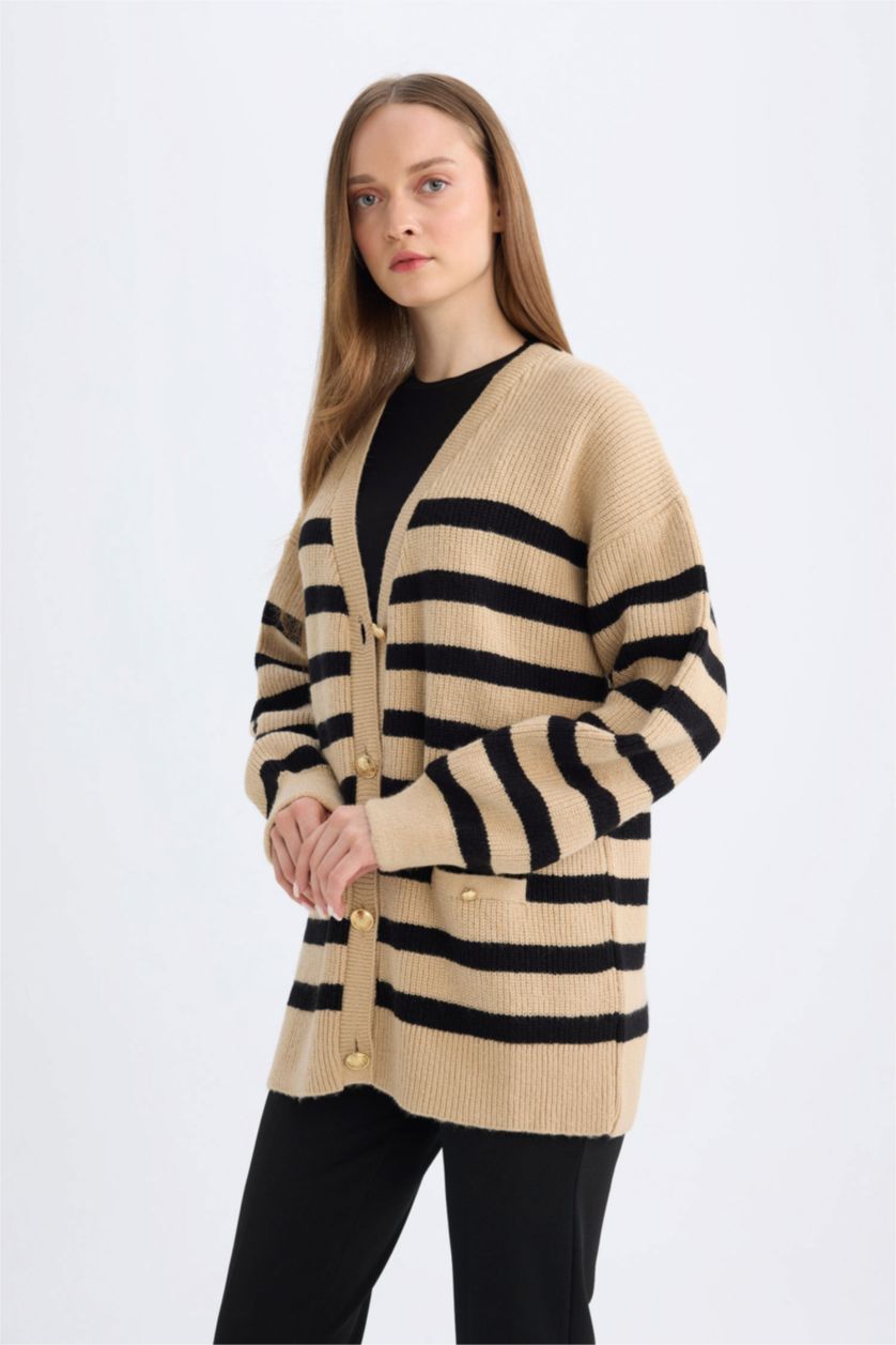 FEMME Beige Clair Cardigan rayé à coupe régulière et col V