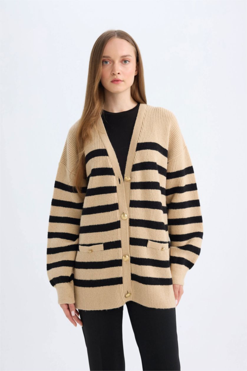FEMME Beige Clair Cardigan rayé à coupe régulière et col V