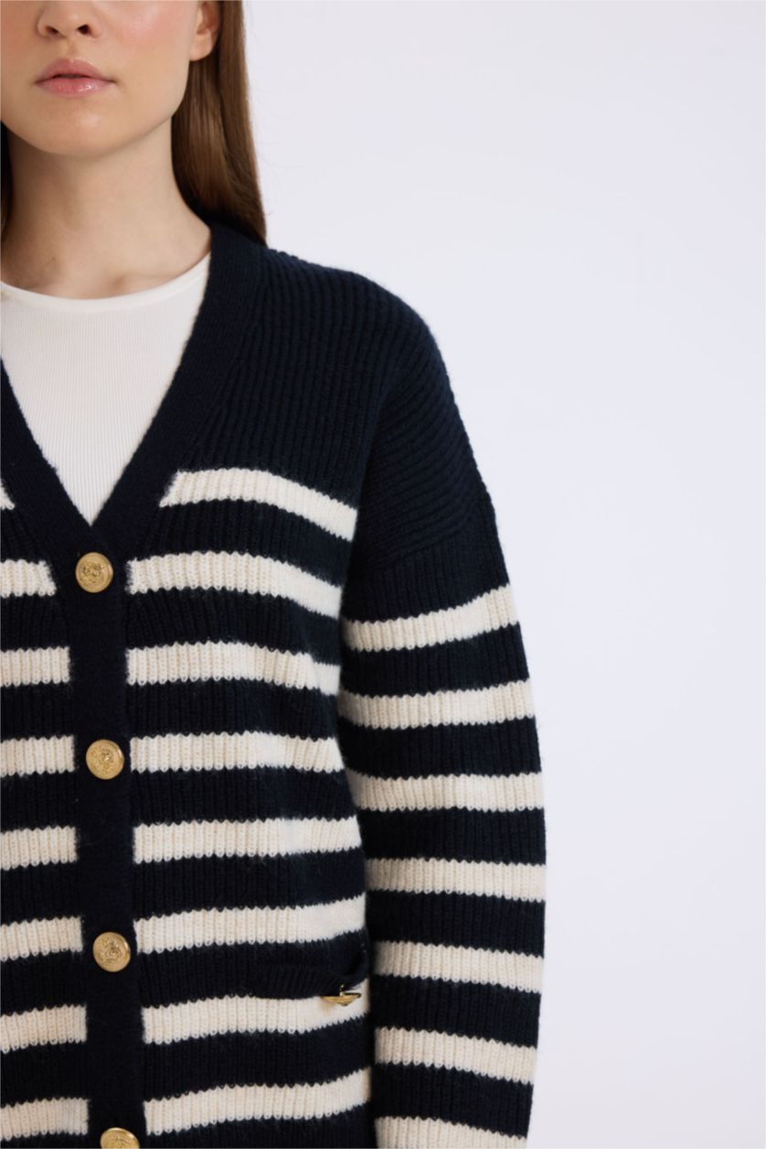 WOMAN NAVY Regular Fit V-Neck Striped Cardigan