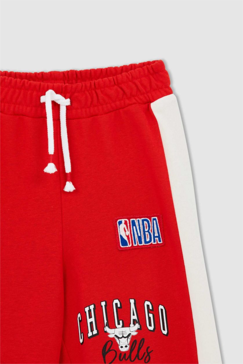 GIRLS & TEENS Red Girls Jogger Standard Fit NBA Chicago Bulls Sweatpants