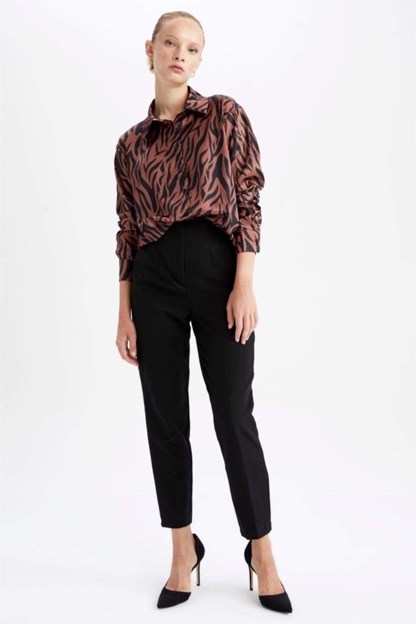 نساء بني Regular Fit Satin Long Sleeve Shirt