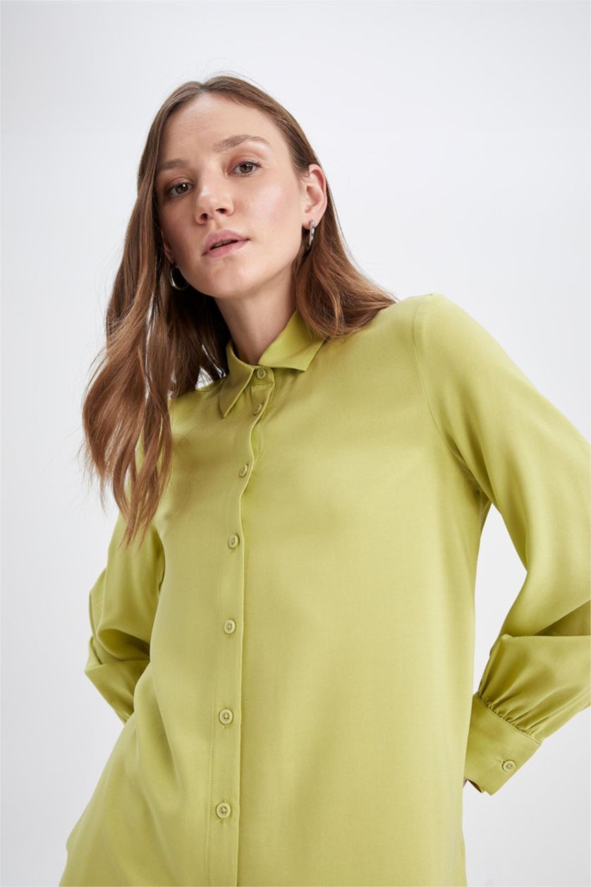WOMAN Green Regular Fit Shirt Collar Long Sleeve Tunic