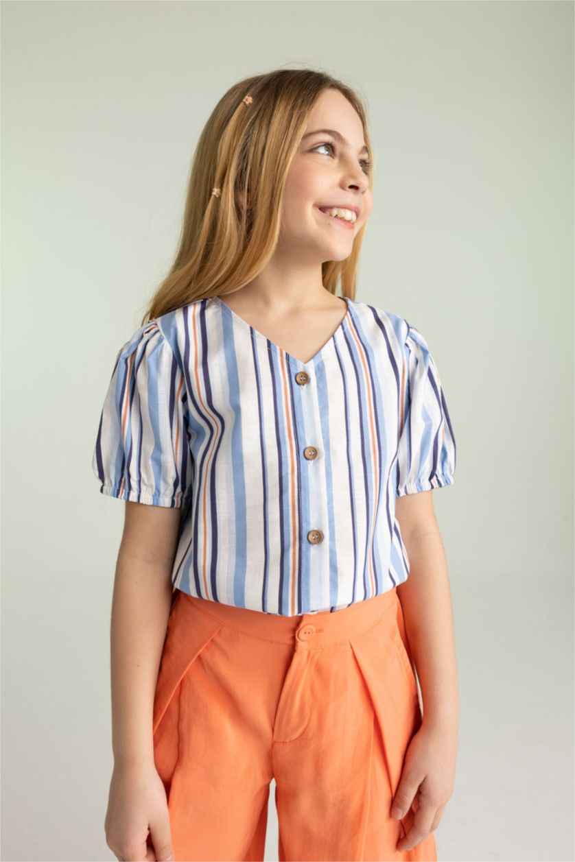 Kız Çocuk - Genç Kız Mavi Kız Çocuk V Yaka Desenli Pamuklu Kısa Kollu Gömlek