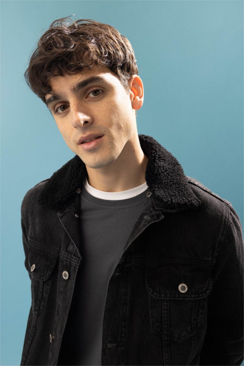 MAN Black Slim Fit Faux Fur Collar Jean Jacket