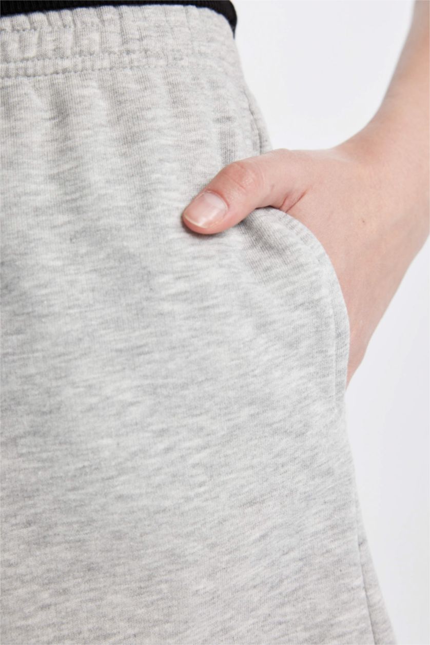 Woman Grey Melange Regular Fit Thick Sweatshirt Fabric Regular Hem Shorts