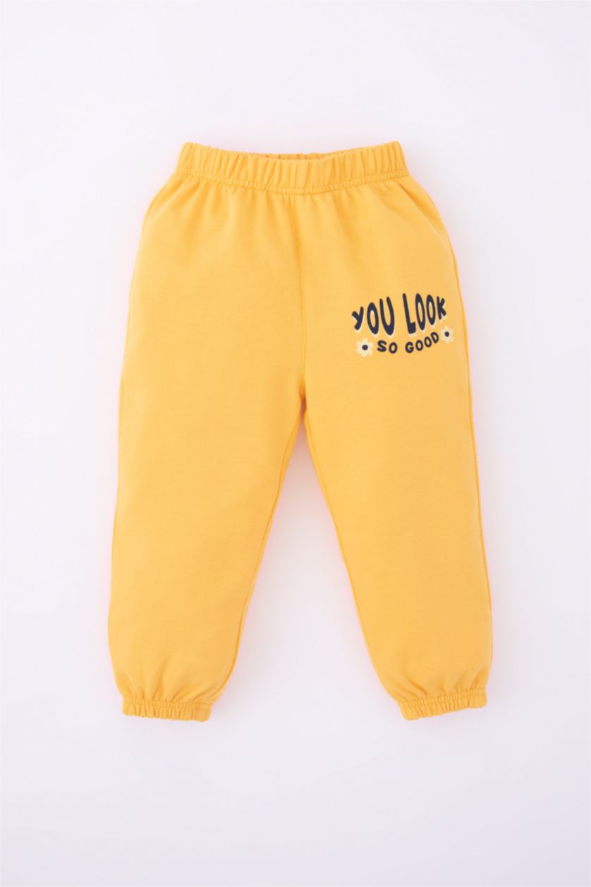 طفلة صغيرة أصفر طقم بناتي بطبعة شعار قماش رقيق قصة عادية - قطعتين