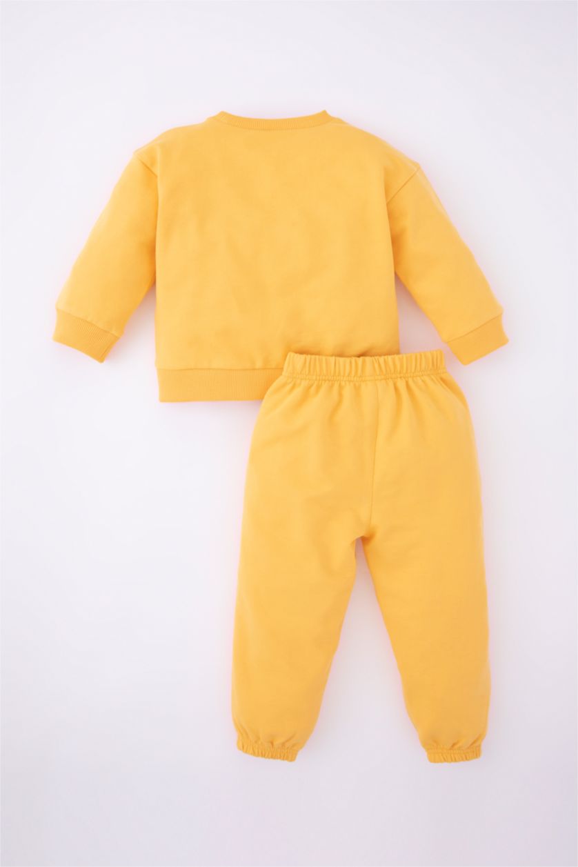 طفلة صغيرة أصفر طقم بناتي بطبعة شعار قماش رقيق قصة عادية - قطعتين