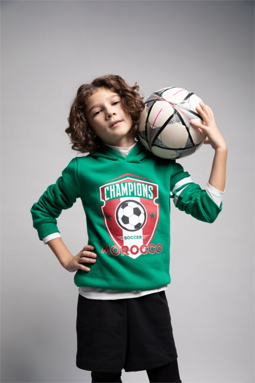 BOYS & TEENS Green Boys Regular Fit Hoodie Sweatshirt