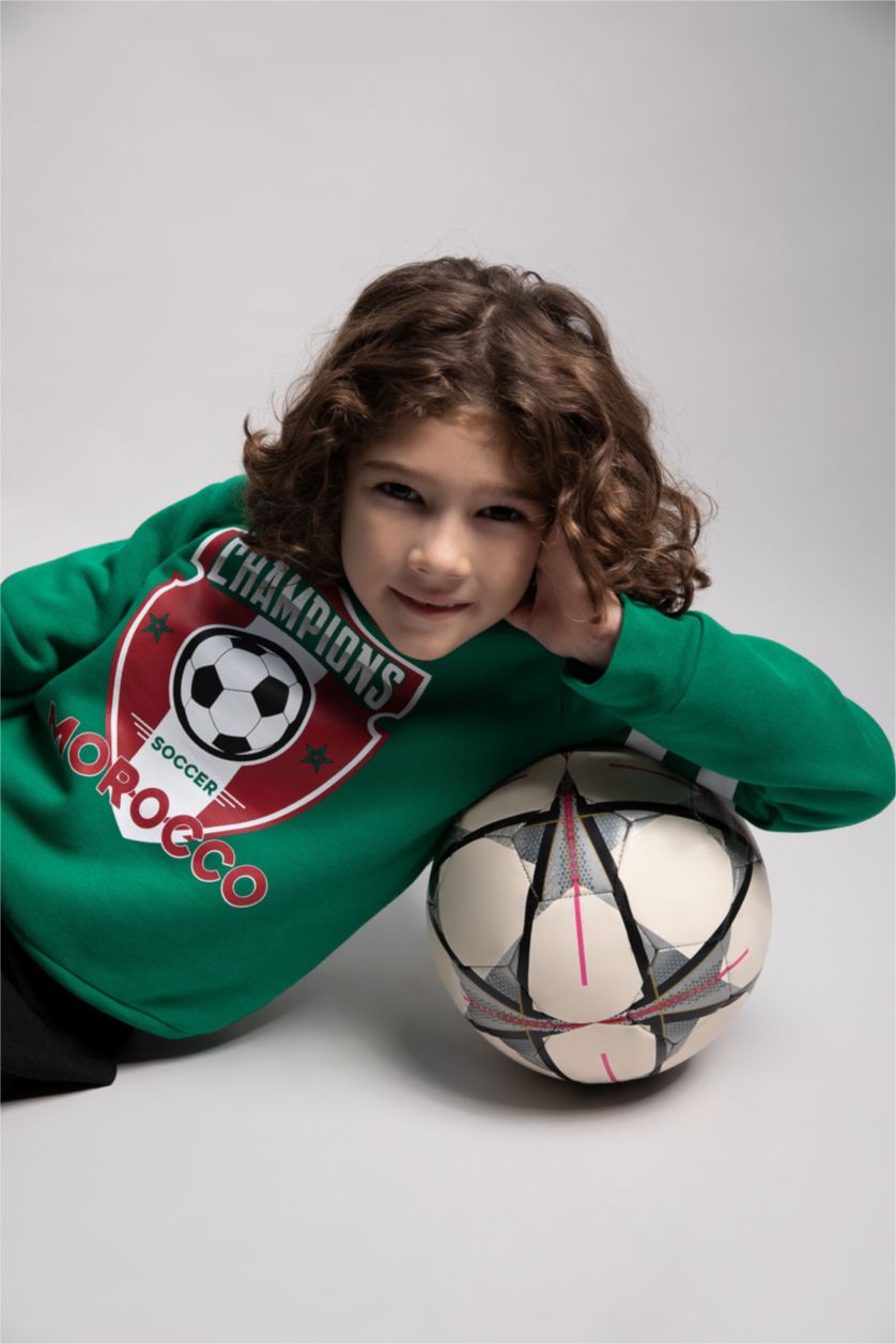 BOYS & TEENS Green Boys Regular Fit Hoodie Sweatshirt