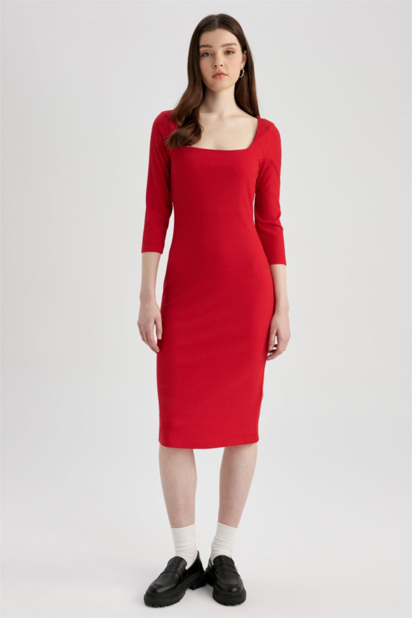 FEMME Rouge Robe À Manches Longues En Tricot Col Carré