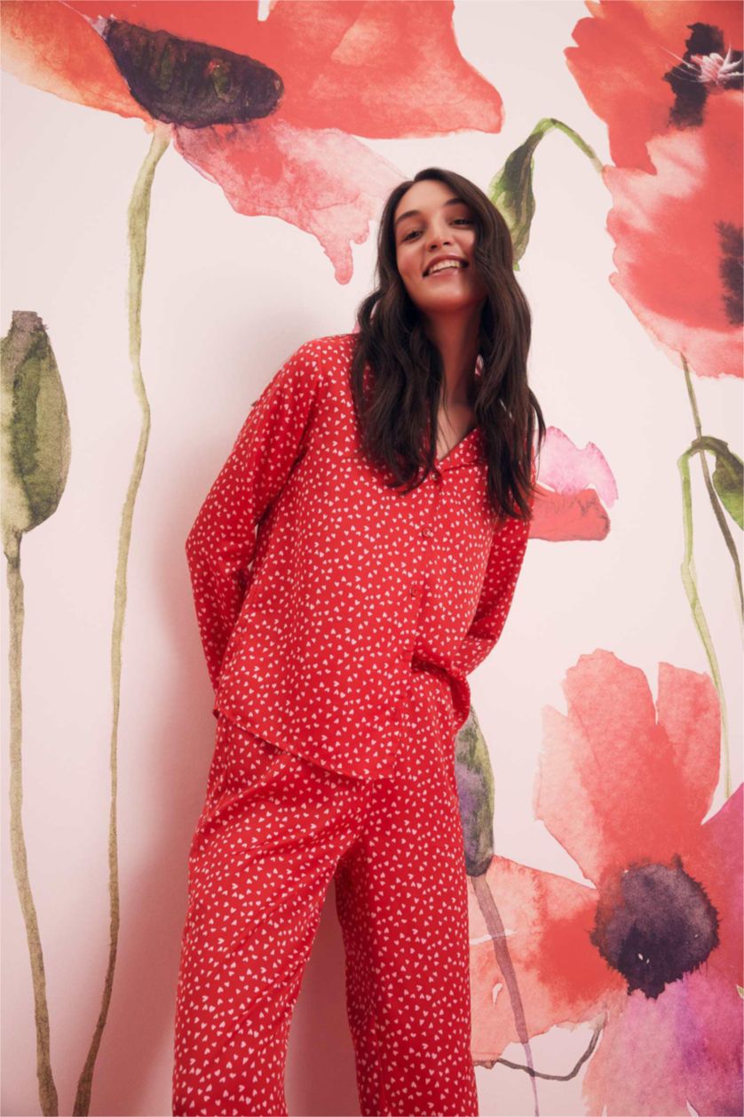 WOMAN Red Fall In Love Valentine Regular Fit Pajama Collar Heart Patterned Pajama Top