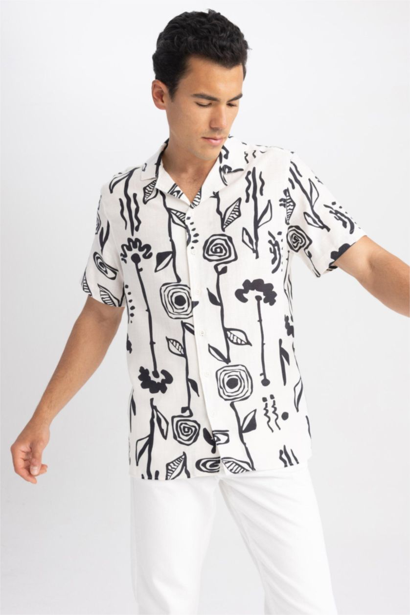 رجال اللون الرملي قميص قطن مطبوع قصة عادية