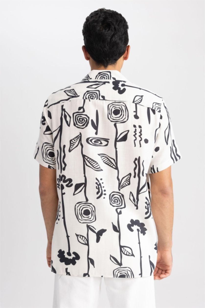 رجال اللون الرملي قميص قطن مطبوع قصة عادية