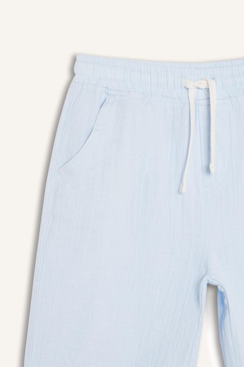 Erkek Çocuk - Genç Erkek Açık Mavi Beli Lastikli Müslin Şort Erkek Çocuk